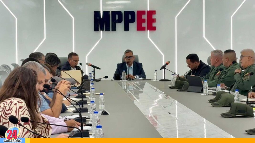 Plan de ahorro energético sectores públicos privados