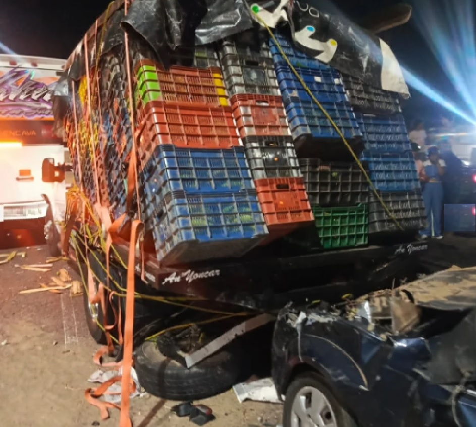 Choque múltiple en la Autopista Sur