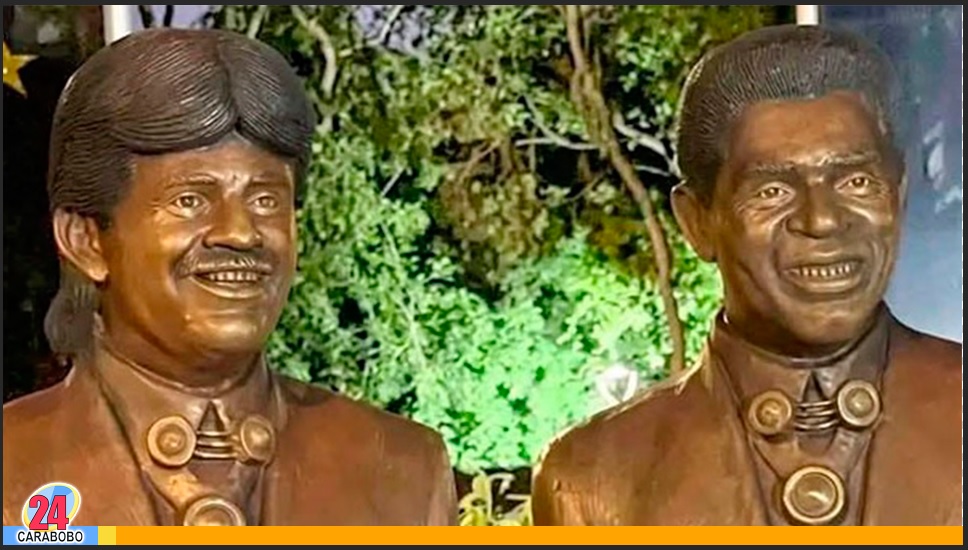estatua del Binomio de Oro en Valledupar