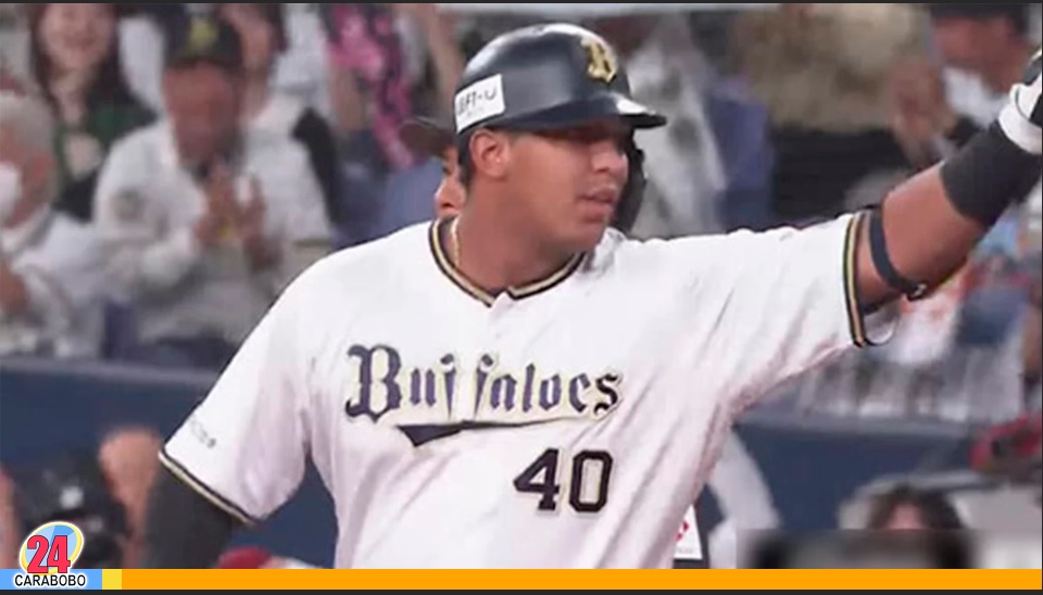 Leandro Cedeño con la filial Doble A de los Padres