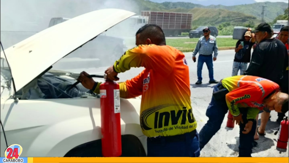 Carabobo incendio de vehículo en la ARC
