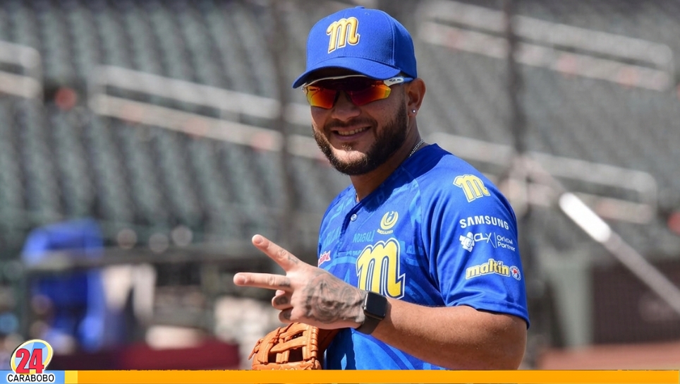 Edgardo Rivera en los Navegantes del Magallanes