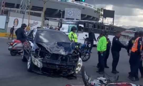 Dos lesionados en Valencia tras accidentes de moto