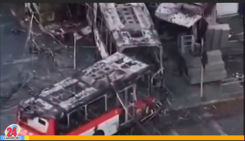Choque entre una camioneta y autobús en Chile