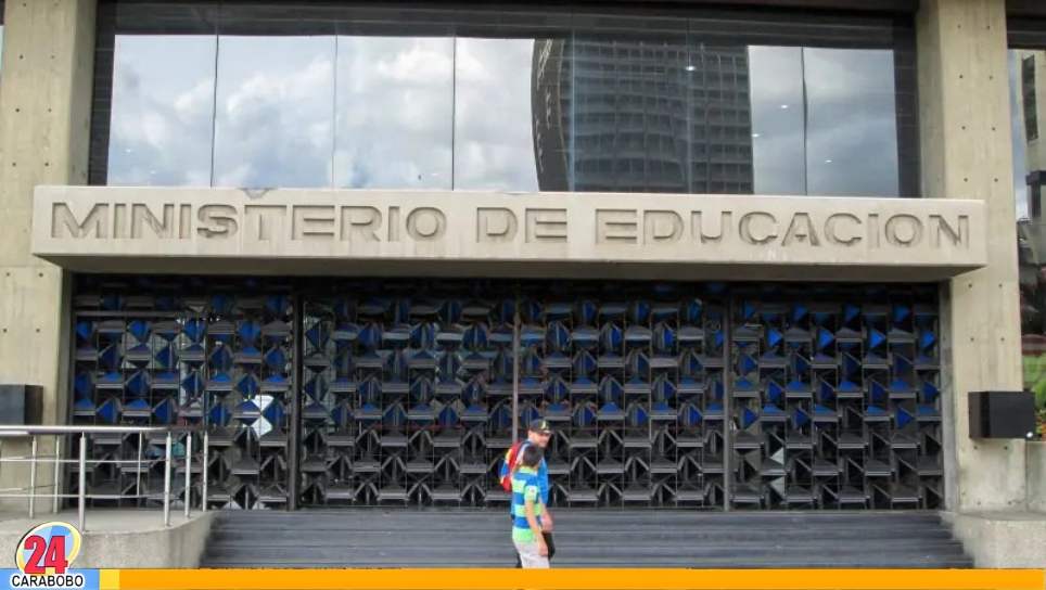 Ministerio de Educación reactiva atención
