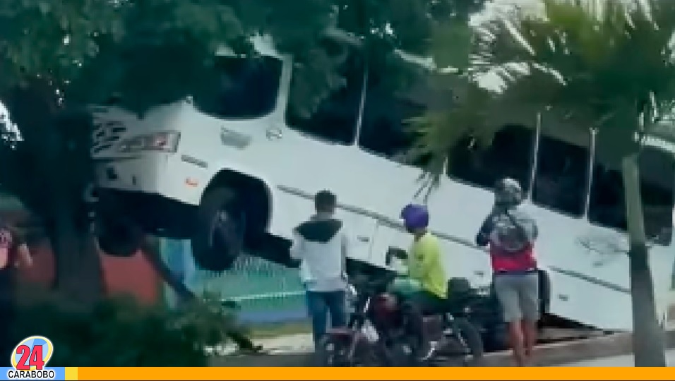 Conductor de una buseta en Barquisimeto lesionado