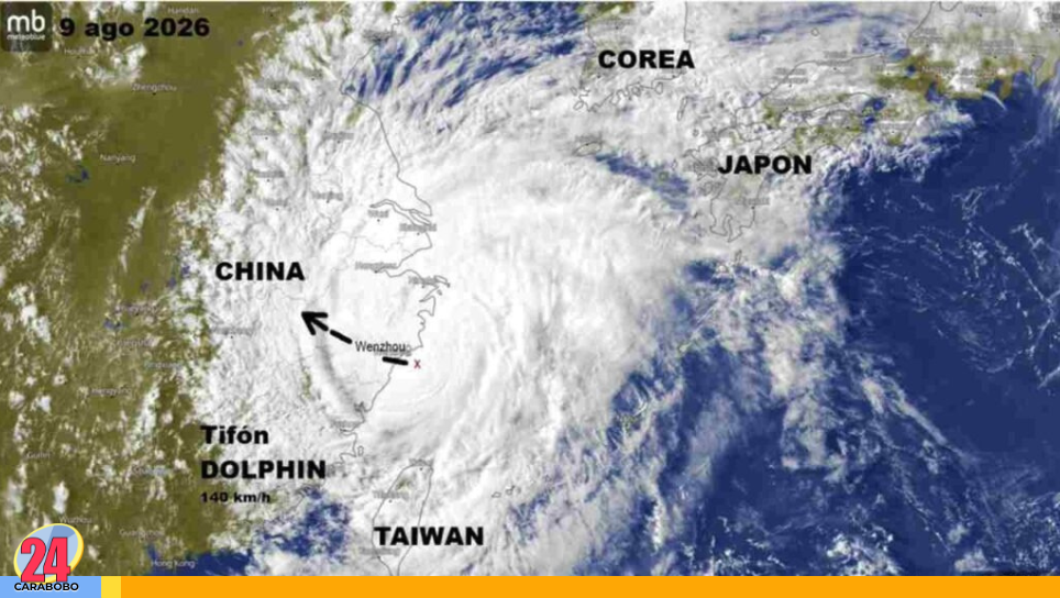 China en alerta por tifón Dolphin