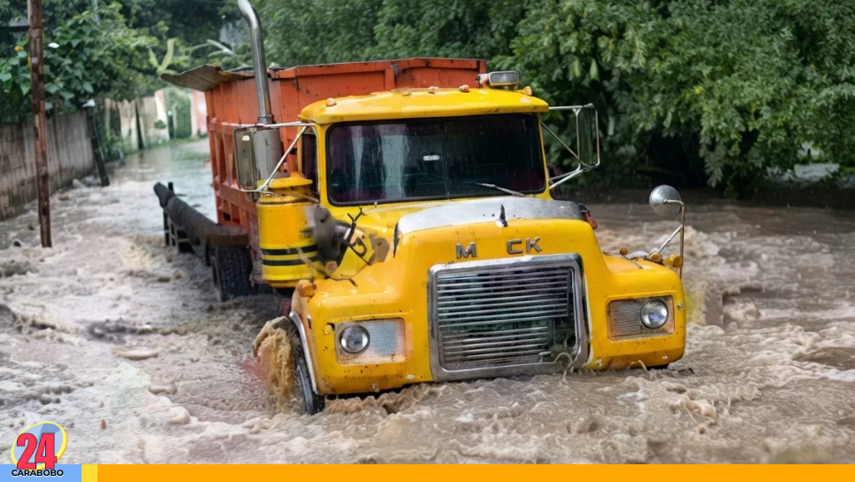 Crecida del río Goaigoaza en Puerto Cabello