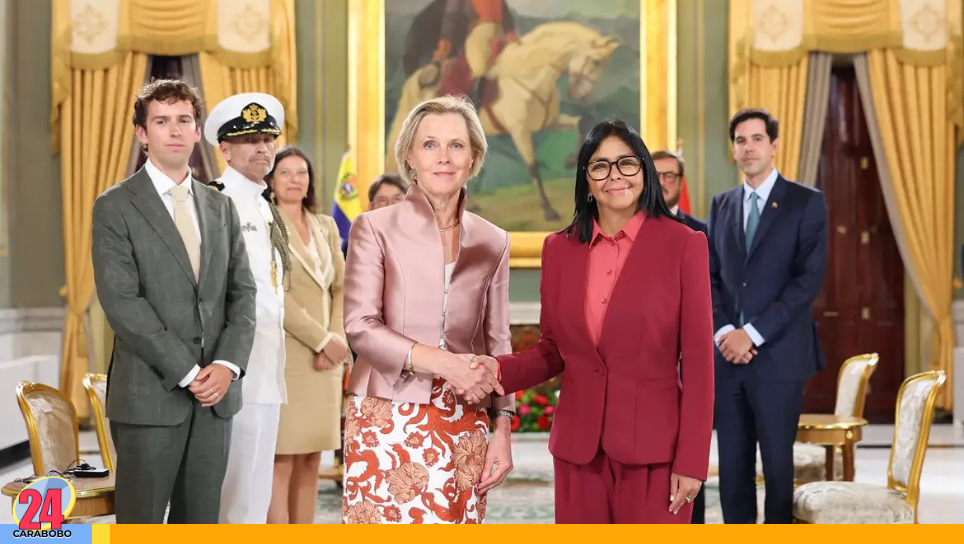 Delcy Rodríguez y Países Bajos