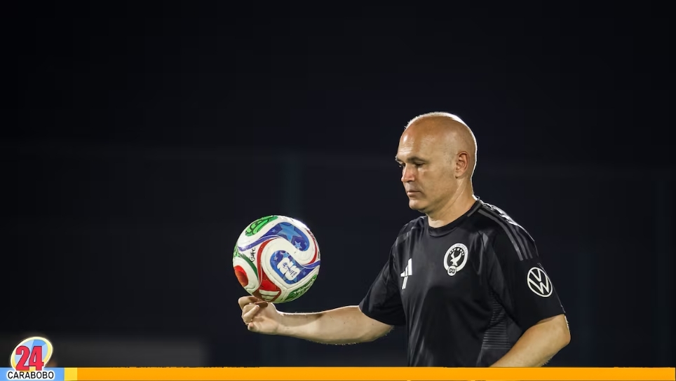 Iniesta debuta como entrenador