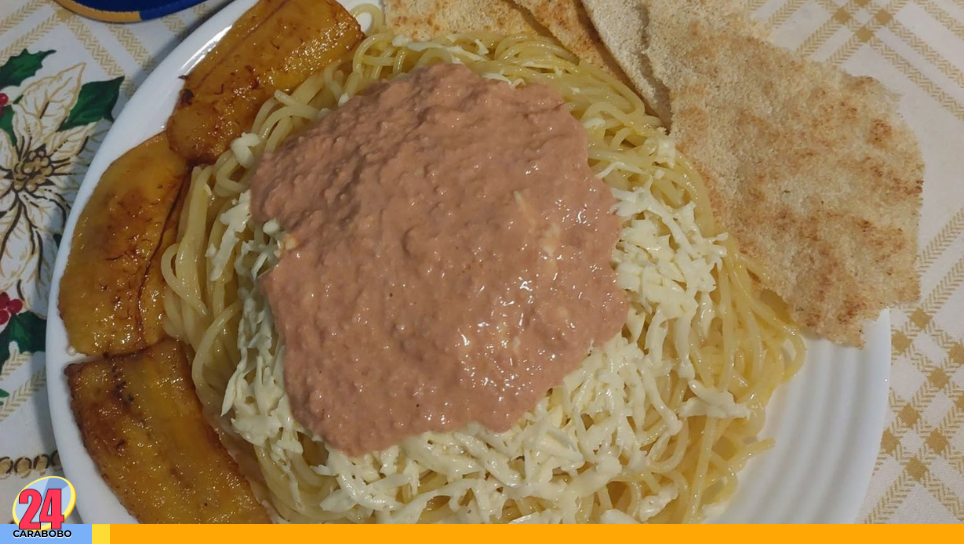 Pasta con crema de jamón en Venezuela