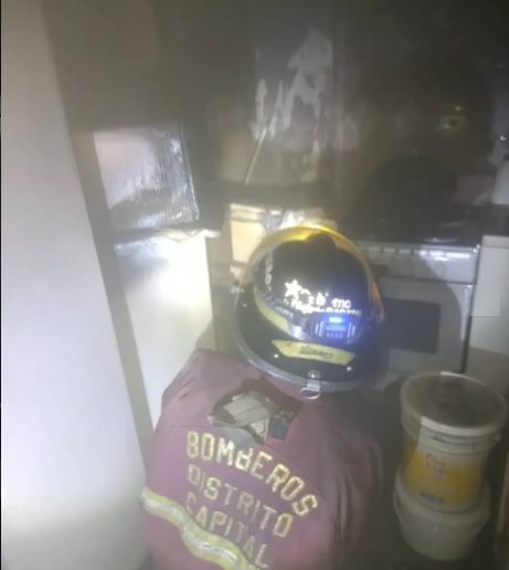 Conato de incendio en Caracas fue controlado