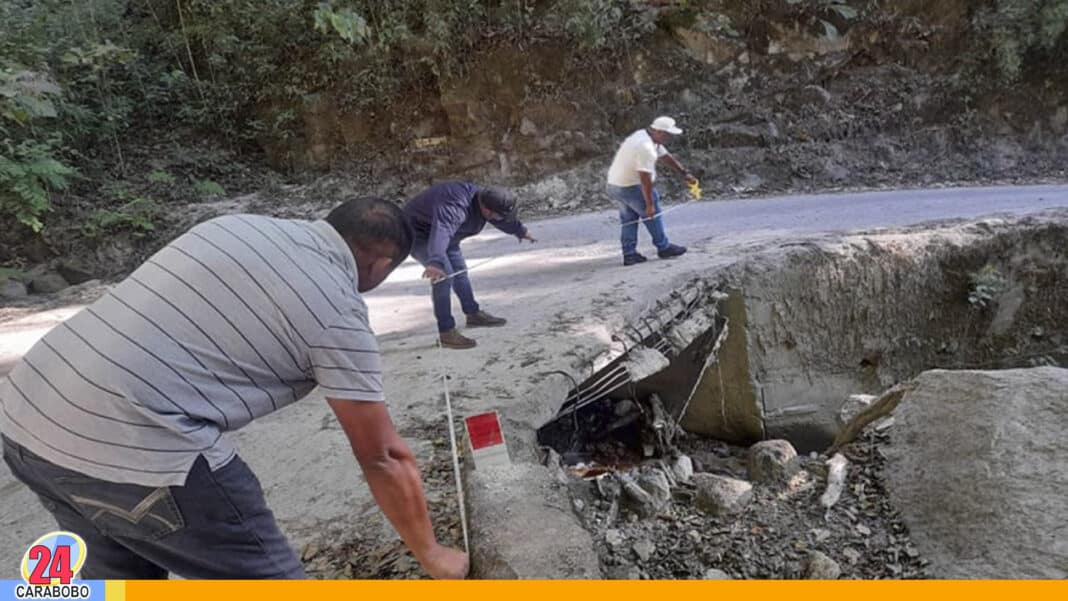 Carretera a Choroní habilitada luego de las lluvias