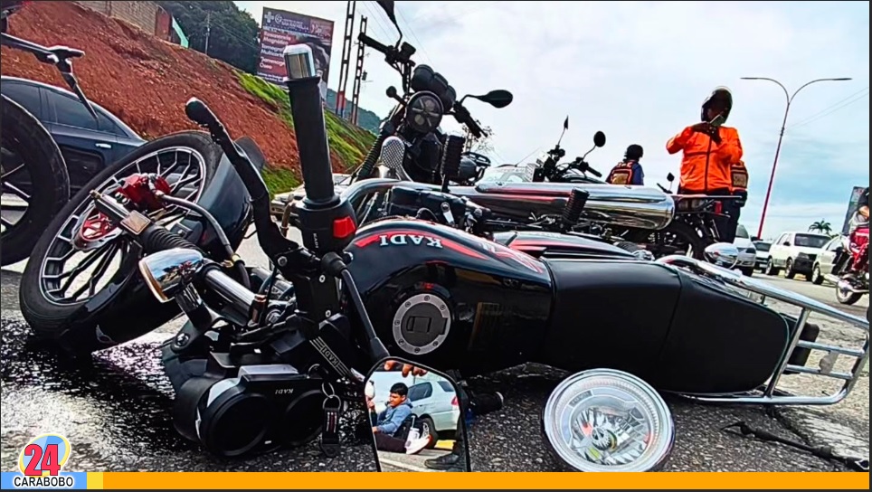 Derrape de moto en la Autopista Circunvalación Este