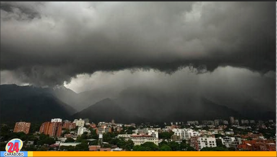 Precipitaciones con descargas eléctricas