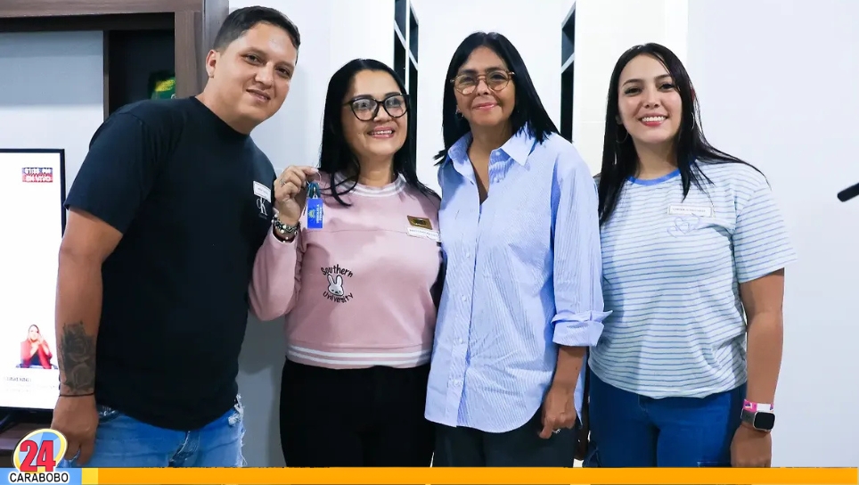 Entregan viviendas en Ciudad Tiuna
