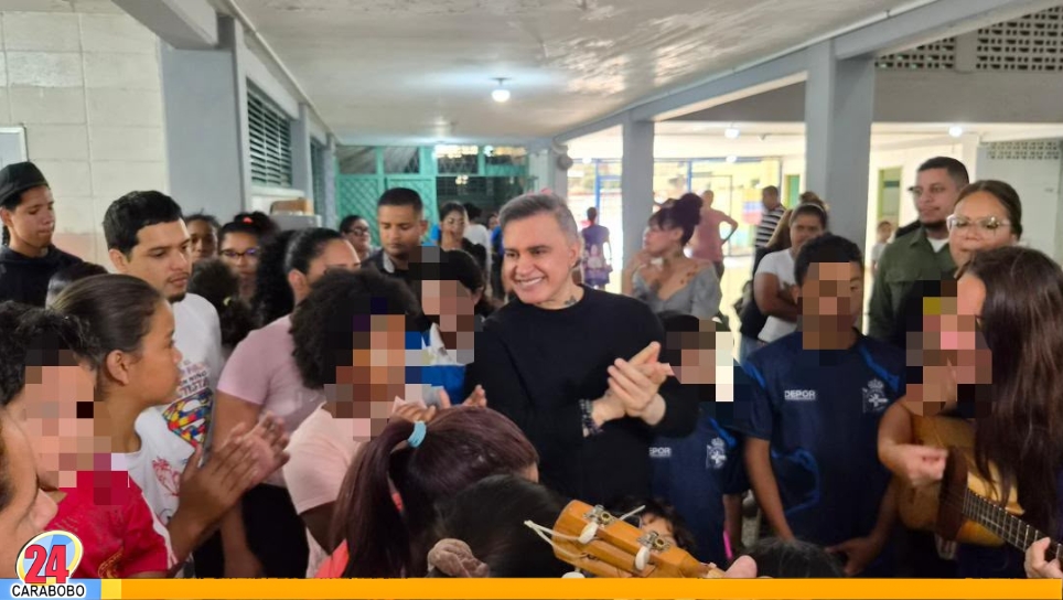 Tarek William Saab en Campamento