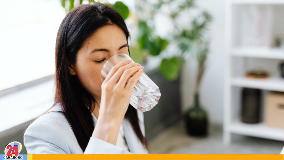 Tomar Agua 10 beneficios