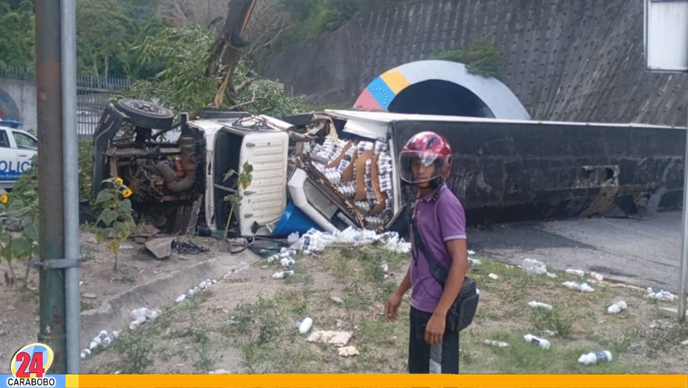 Volcó gandola autopista Ayacucho