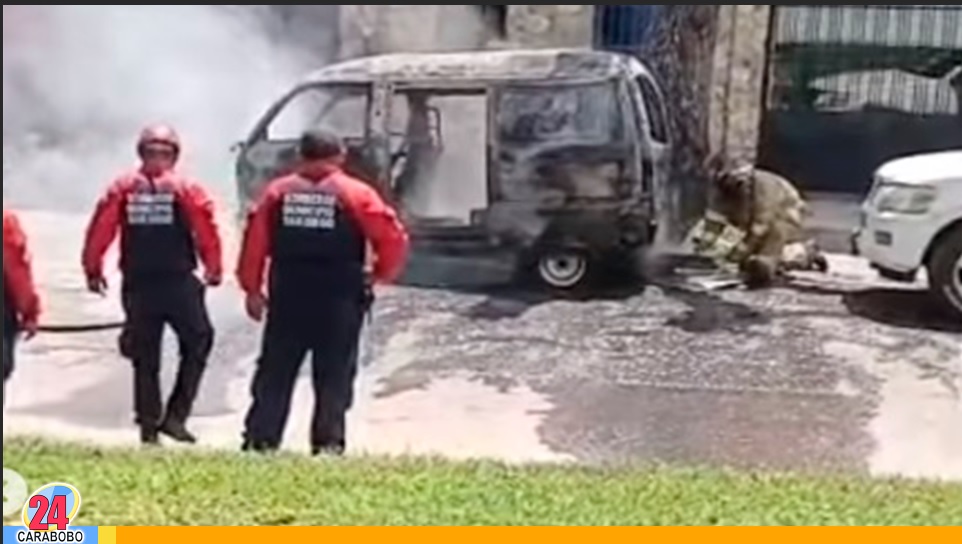 Incendio de una camioneta en San Diego