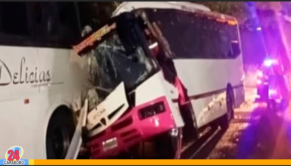 Choque de autobuses en la ARC tramo San Joaquín