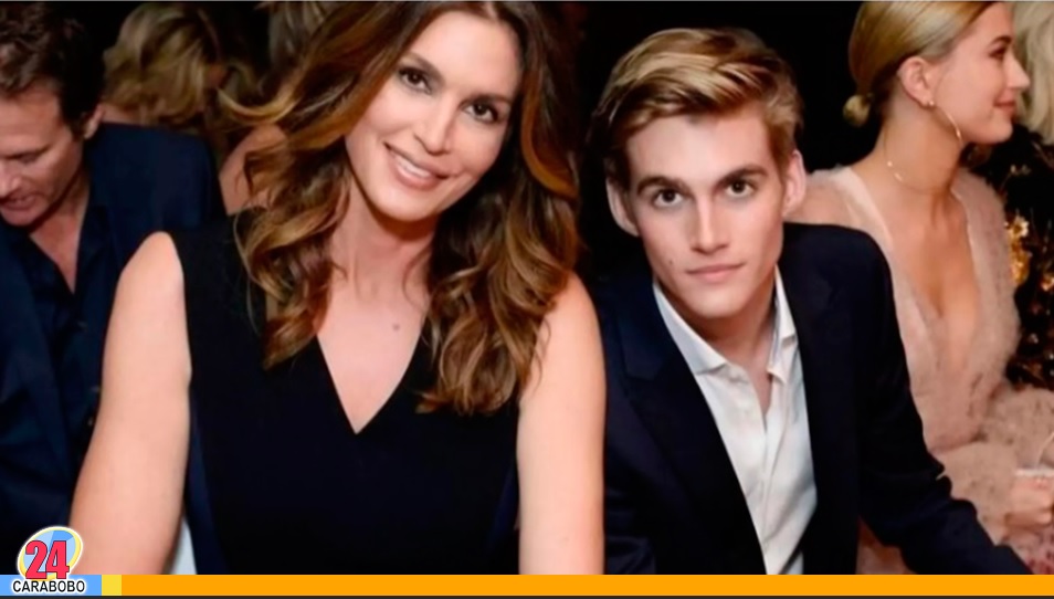 Hijo de Cindy Crawford