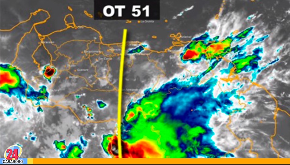 Onda tropical 51 transita por el centro del país