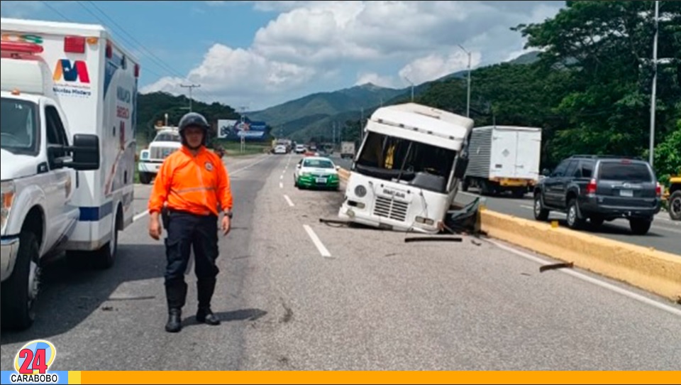 Accidente de buseta en la ARC dejó una mujer fallecida