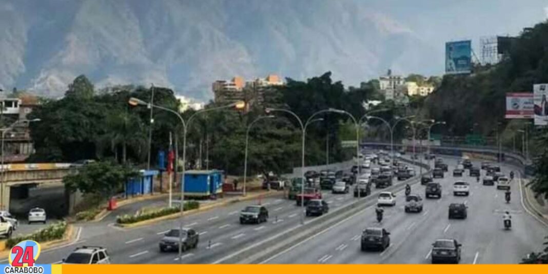cierre parcial Autopista Prados del Este