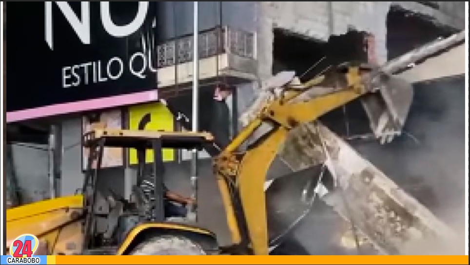 Colapso de estructura en Maracay