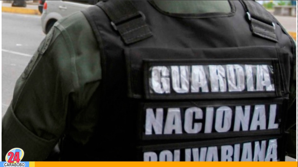 Capturados tres sujetos con una panela de presunta droga