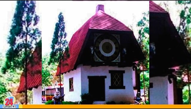 Los estudiantes universitarios en Los Enanitos