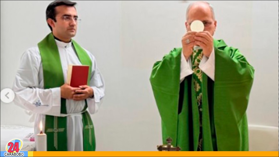 El Vaticano publicó primera foto del Papa León XIV luego de la operación